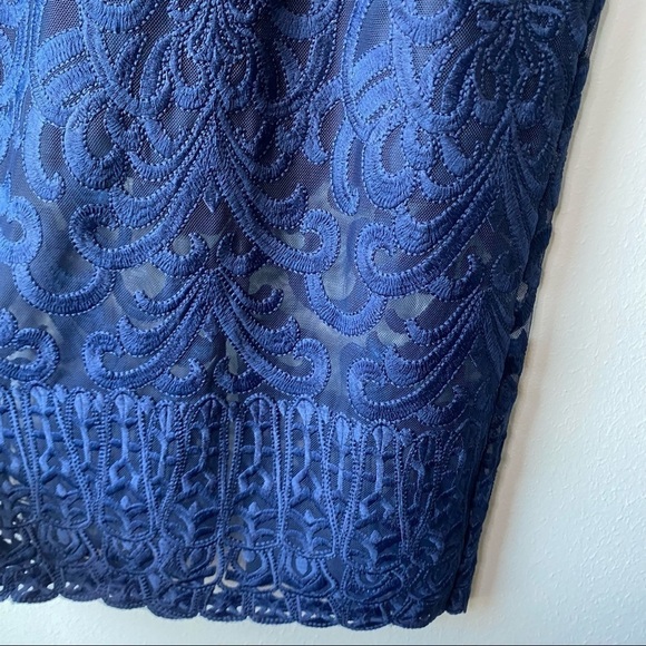 Bardot Gia Lace Dress Navy 4 - Picture 4 of 10